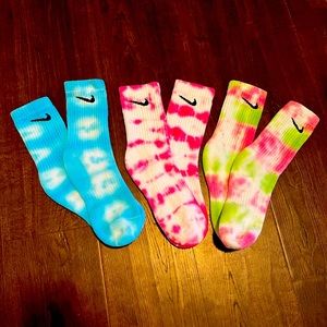 Nike dri-fit socks